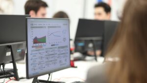 how digital marketing agencies run paid advertising