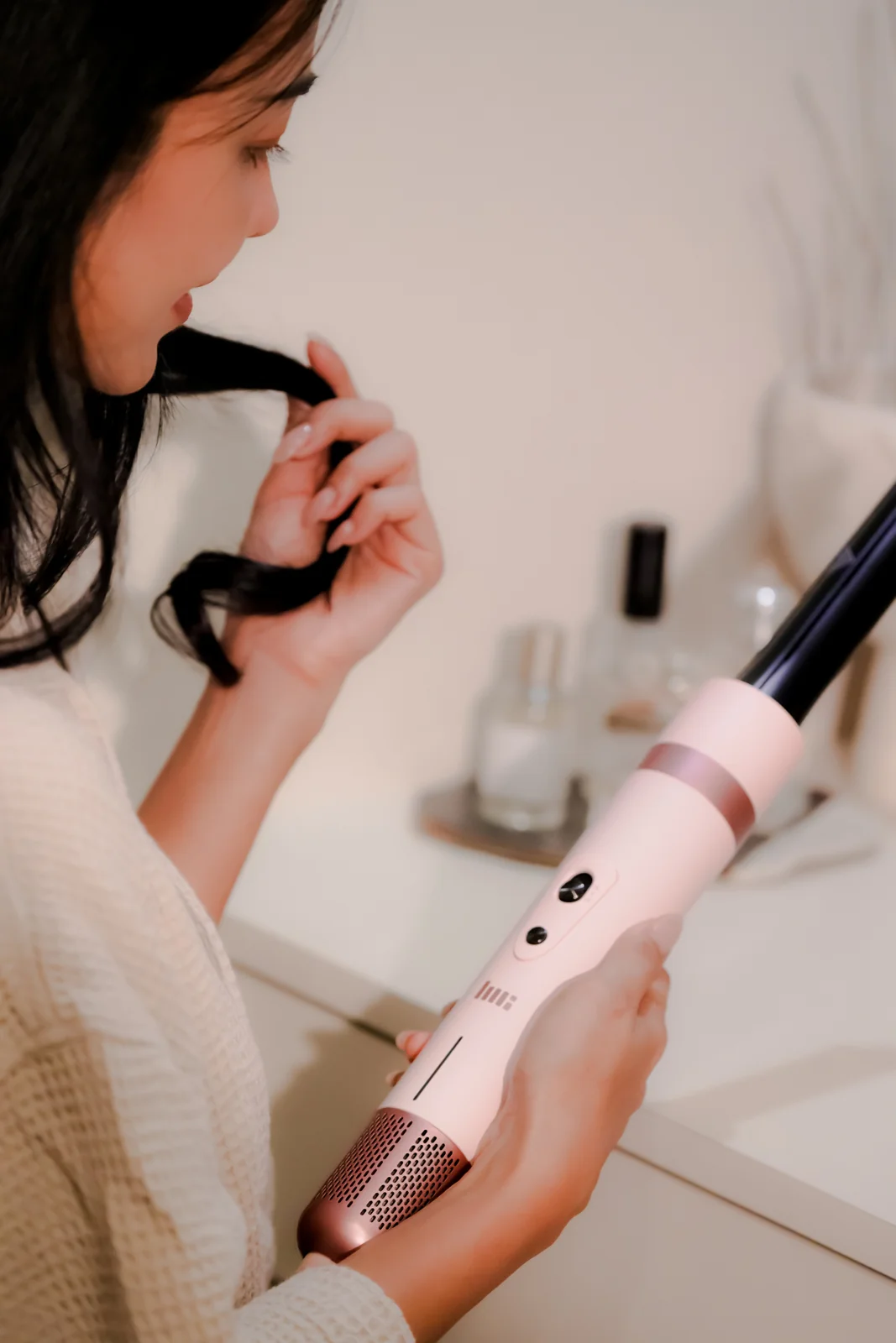 Imi Hair Tool photography by PaperCutCollective